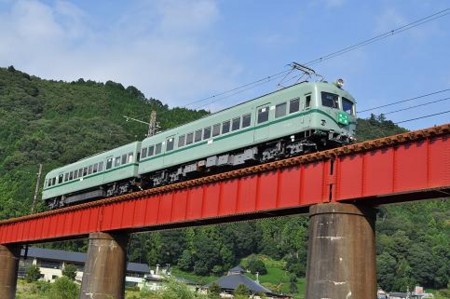 タイ国鉄塗色で9月になっても走っているC56-44のラストラン(?)と遭遇