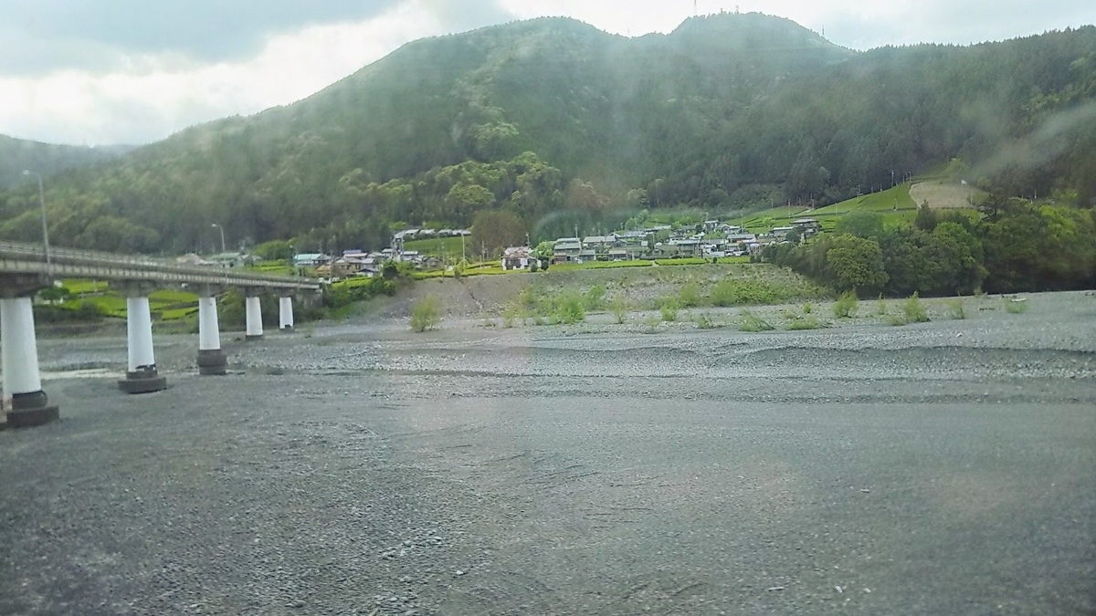 f:id:katayoku_no_hito:20190428170906j:plain