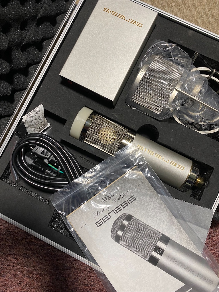 MXL GENESIS チューブ・コンデンサー・マイクロフォン MXL GENESIS チューブ・コンデンサー・マイクロフォン