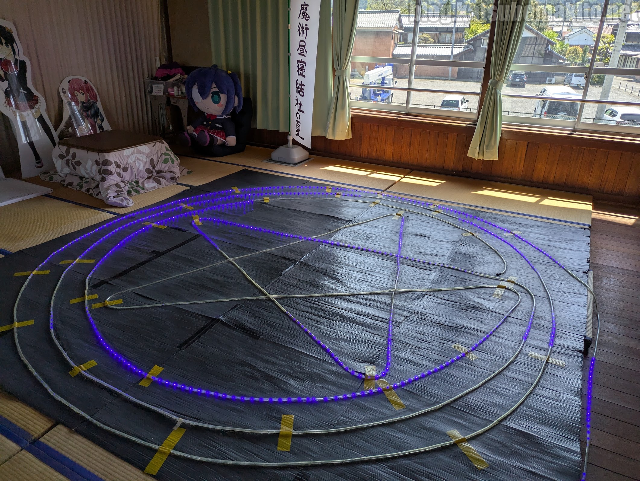 しゃくなげ学校-2階部室-魔法陣