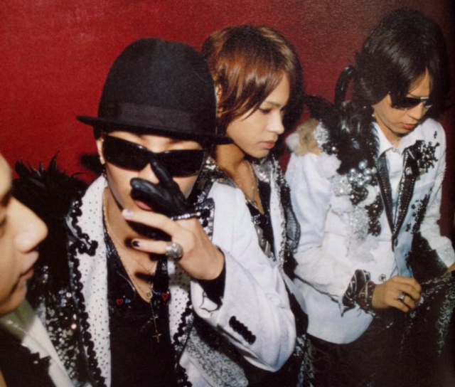 STAGE CLOTHES】KAT-TUN Live Break the Records（2009） - KAT