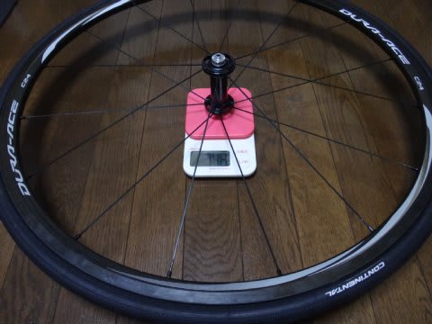 WH9000-C24-CL 対 WH9000-C24-TU - 多摩川サイクリングロードの車窓から