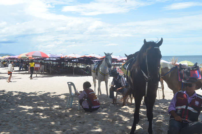 ホアヒンビーチ huahin beach