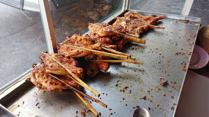 108円 【SALE/65%OFF】 タイの焼き鳥 アジアンスパイス シーズニングスパイス ガイヤーンミックススパイス 40g タイ北部産 108円 【SALE/65%OFF】 タイの焼き鳥 アジアンスパイス シーズニングスパイス ガイヤーンミックススパイス 40g タイ北部産