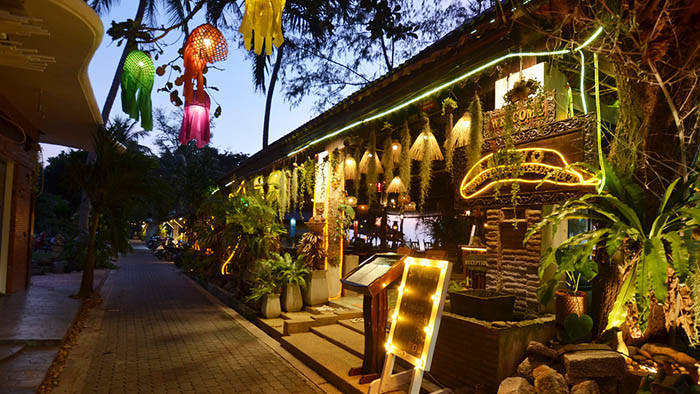 タオ島　ACTWO Restaurantの外観