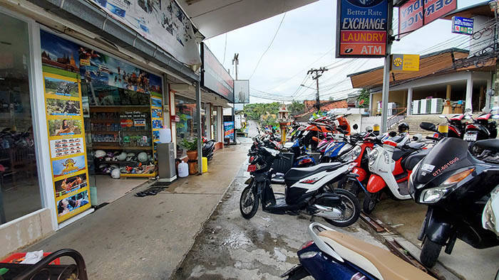 サムイ島でレンタルバイクを借りる方法