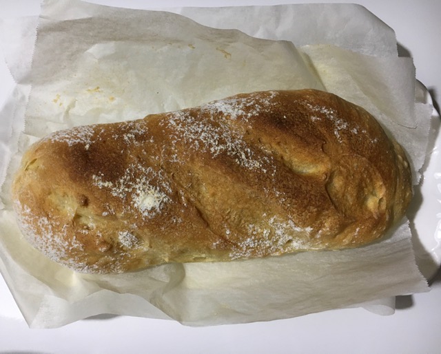 フランスパン焼きたて