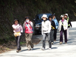 f:id:kawakudari:20110417095348j:image:w360:left