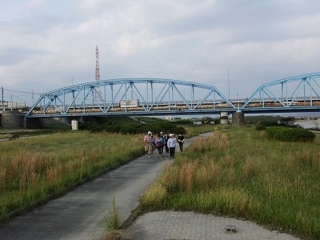 f:id:kawakudari:20111011220102j:image:w360:left