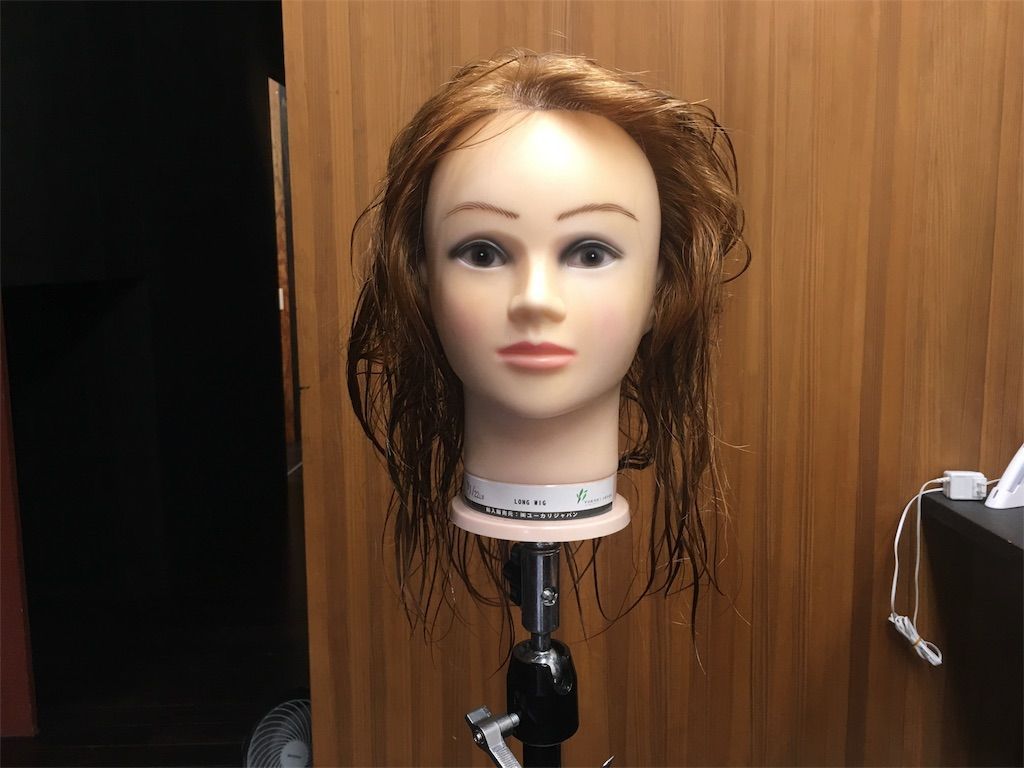 お風呂上がりのひと手間 正しいコームの使い方を教えます 鹿児島の美容室から