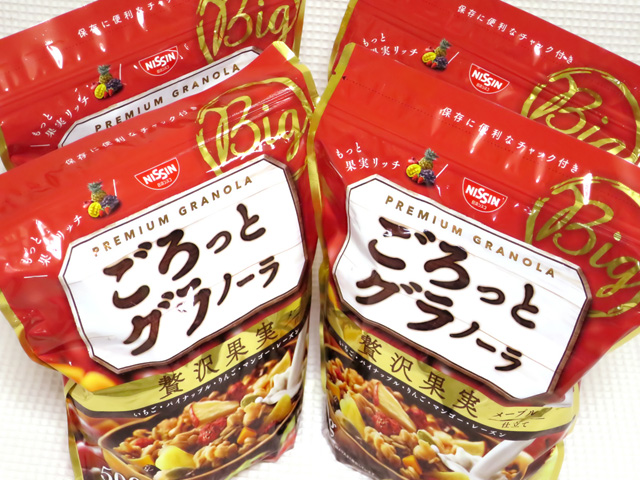ごろっとグラノーラ贅沢果実 ごろっとグラノーラ贅沢果実