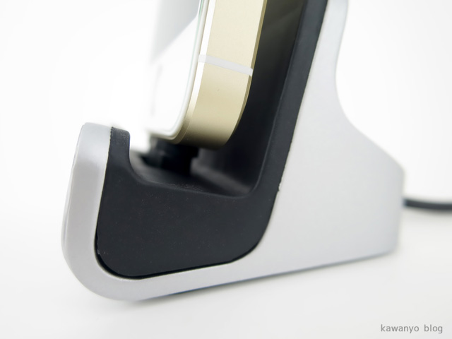 Spinido Bestand iPhone Lightning 充電スタンド