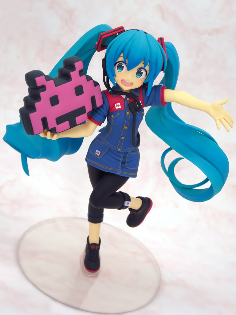 初音ミク×タイトーステーション『初音ミク タイトー制服フィギュア』