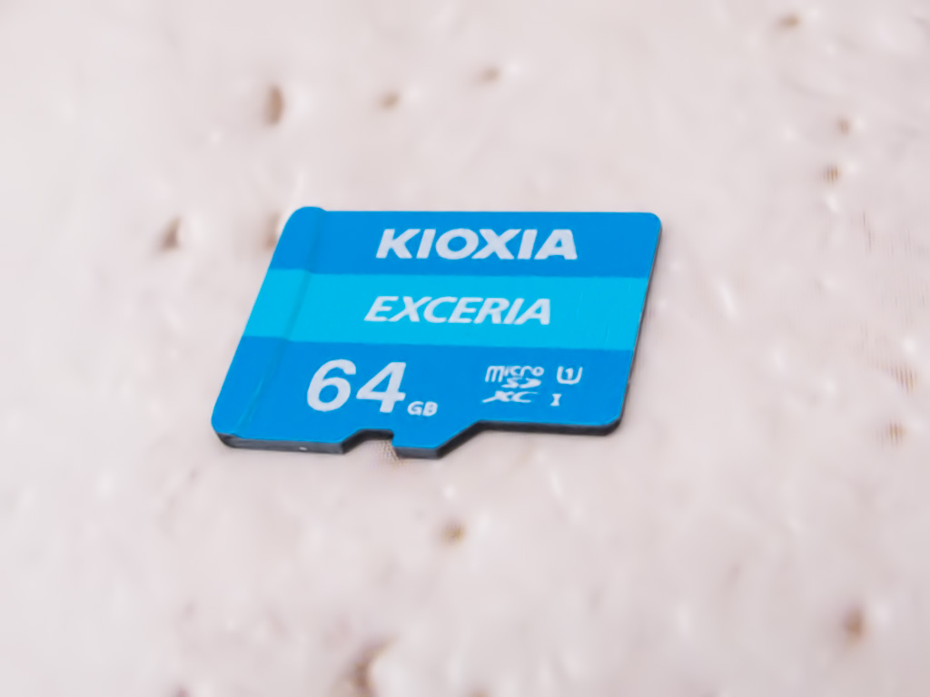 KIOXIA キオクシア（東芝メモリ）EXCERIA microSDXCカード 64GB