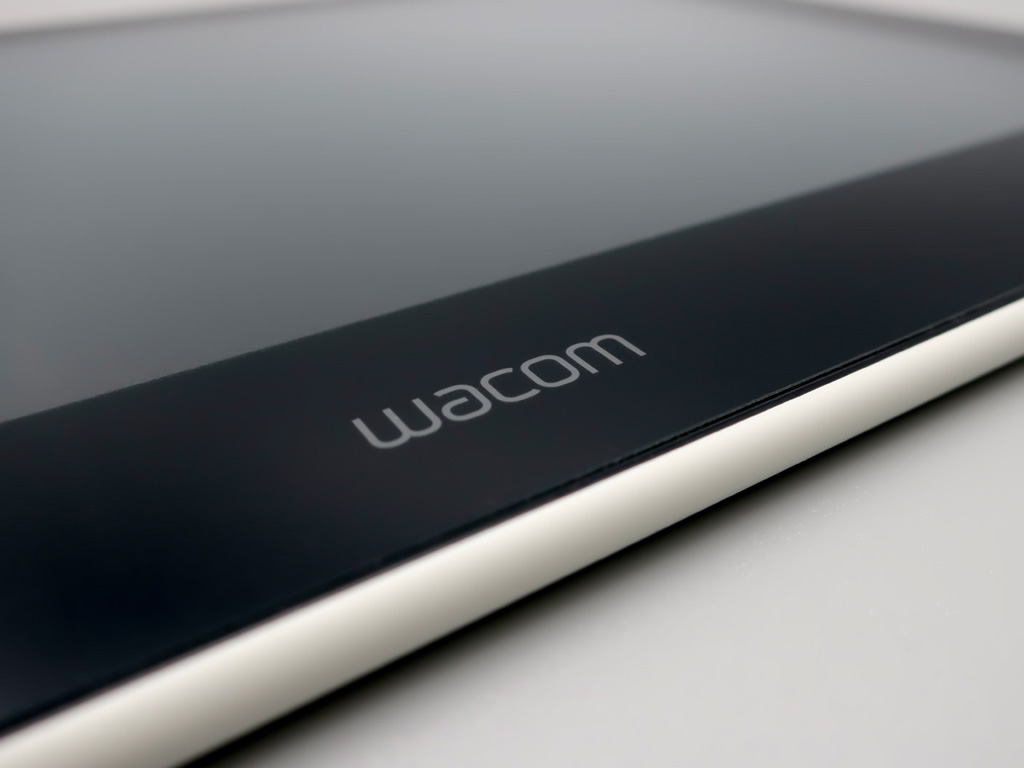 【美品】Wacom One 13.3 液タブ スタイラス付き フィルム貼付 ワコム、42,900円の初心者向け13.3型液晶ペンタブ「Wacom One