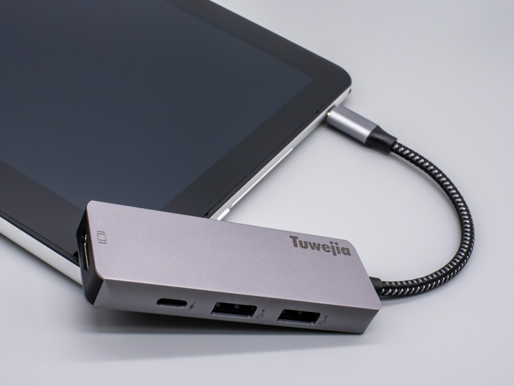 マルチUSB-Cハブ