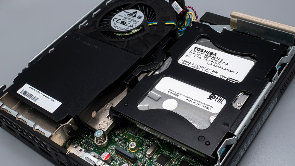 TOSHIBA 1TB HDD MQ01ABD100
