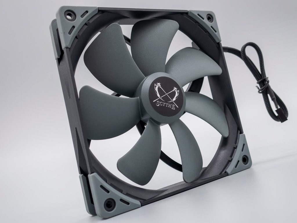PCケースファン KAZE FLEX 140 SQUARE PWM 1200rpm KF1425FD12S-P