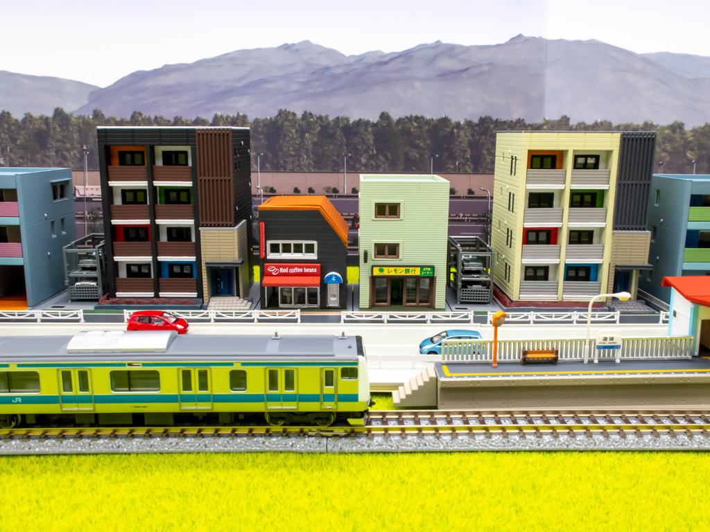 【新品未使用品】ジオラマ19点セット　交差点　橋　駅前公園　町工場　駅前商店 81+BaNfHzYL._UF894,1000_QL80_.jpg