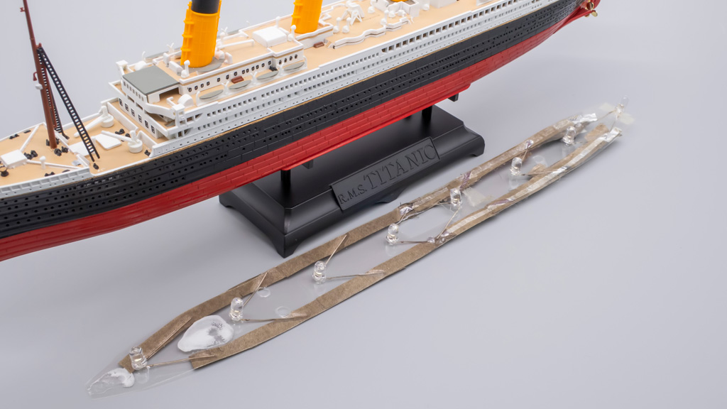 タイタニック 船舶プラモデル テープLED 童友社