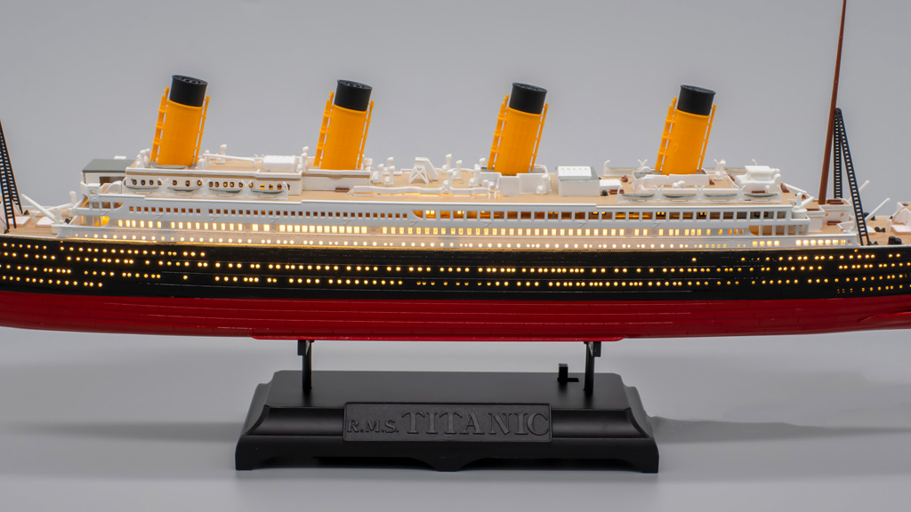 タイタニック 船舶プラモデル テープLED 童友社