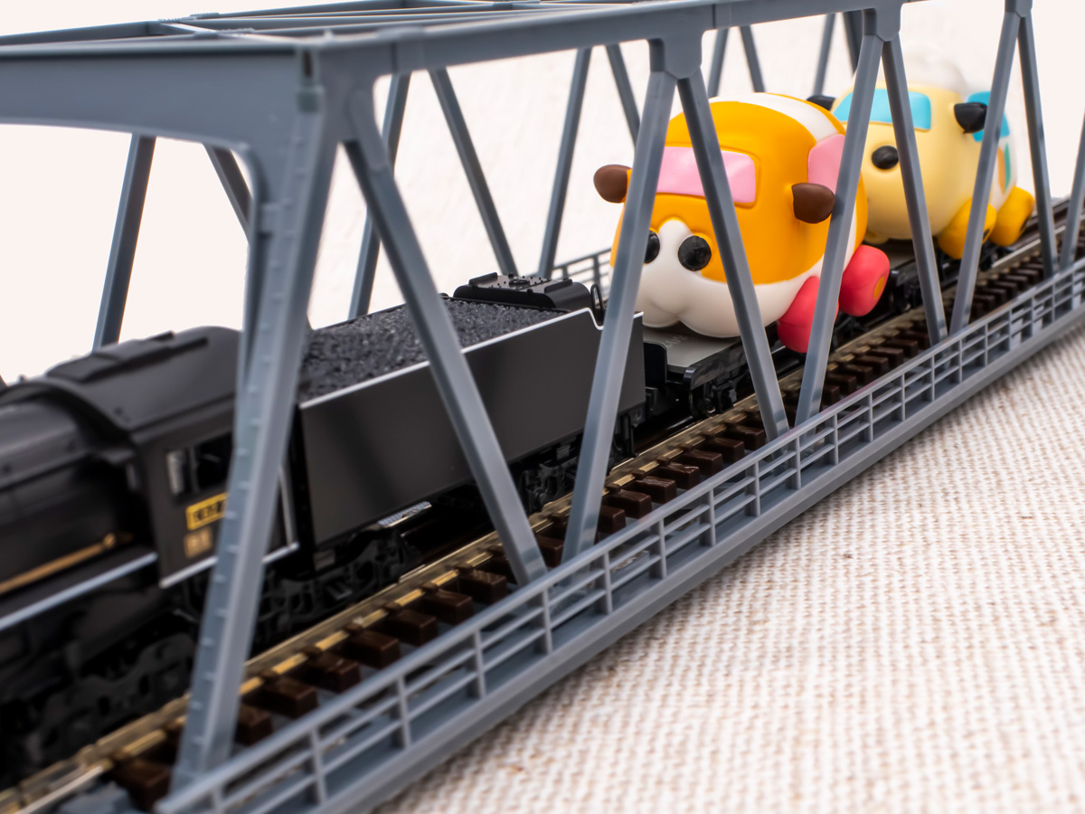 PUI PUI モルカー ならぶんです。
