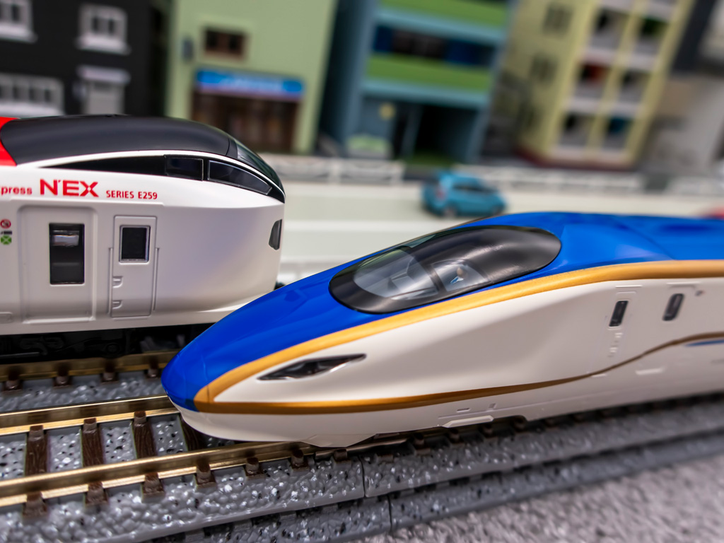 HOゲージ 鉄道模型 運転士フィギュア付き Nゲージ】鉄道模型の運転席にYFS製の「運転士」を乗せてみる