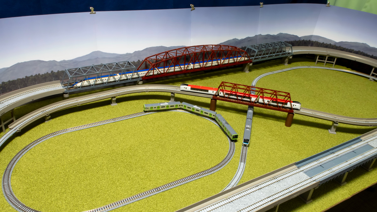 Nゲージ 鉄道模型 テーブルレイアウト Nゲージ：コーヒーテーブルレイアウト ローカル線鉄道模型ジオラマ