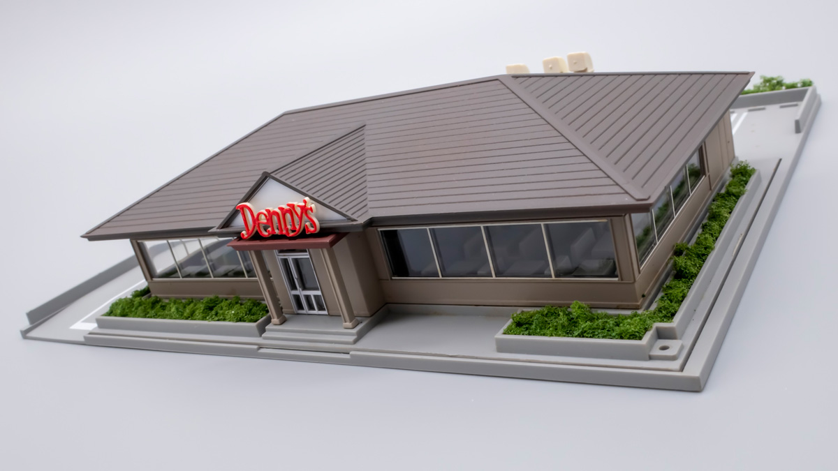 Nゲージ】KATOの建物ストラクチャ「ファミレス（デニーズ）」を購入