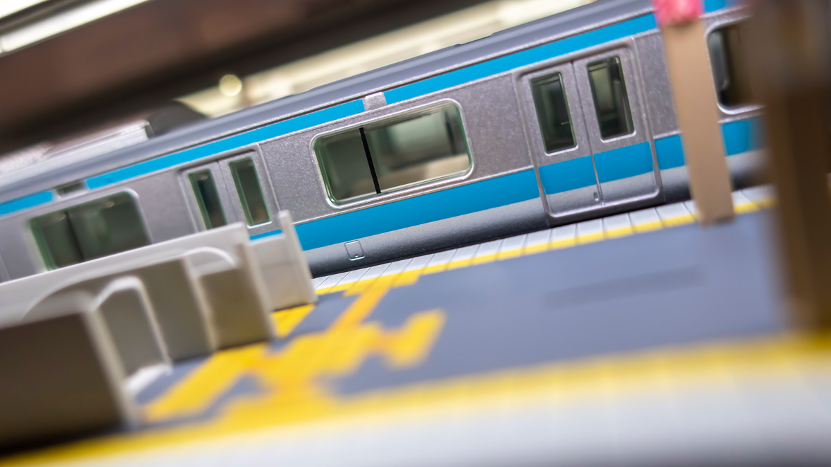 Nゲージ】ユニット（モジュール）化した高架駅レイアウトを塗装・LED電