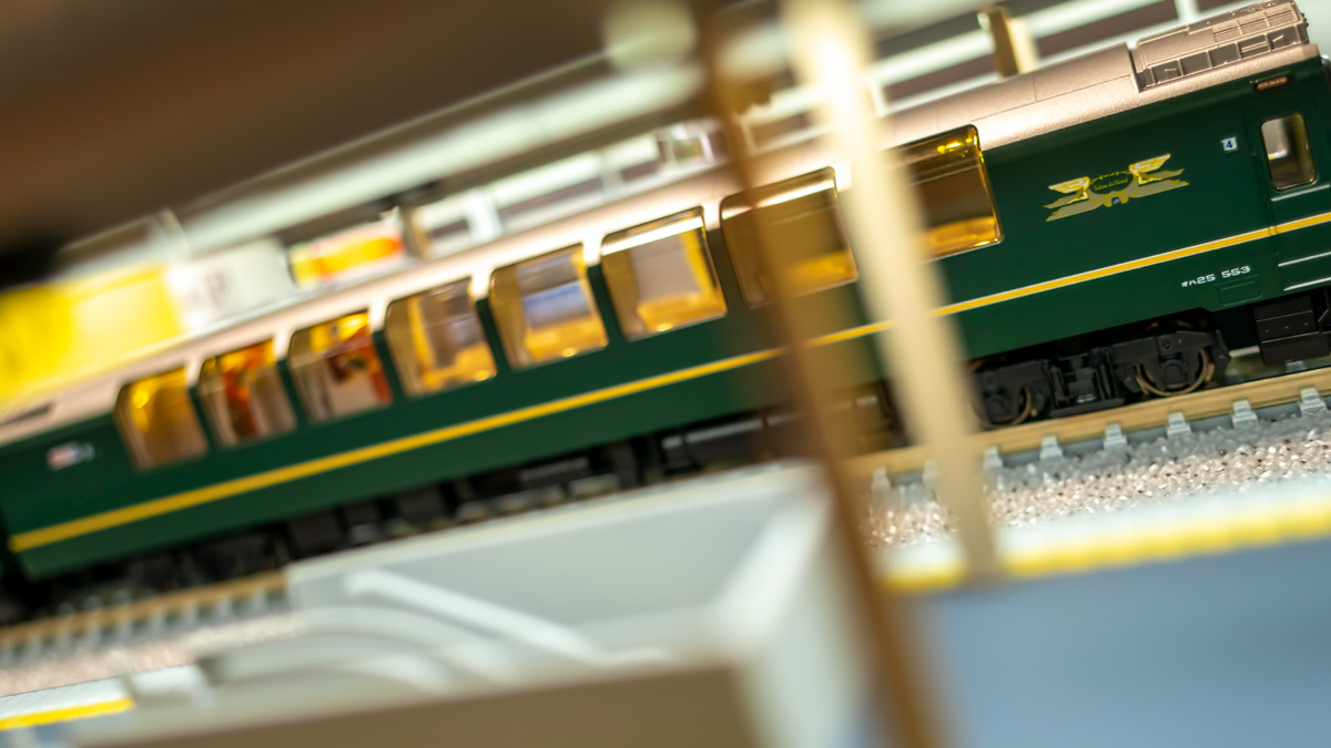 【室内表現 】KATO トワイライトエクスプレス KATO トワイライトEXP．に最高の室内灯！！ - ビスタ模型鉄道