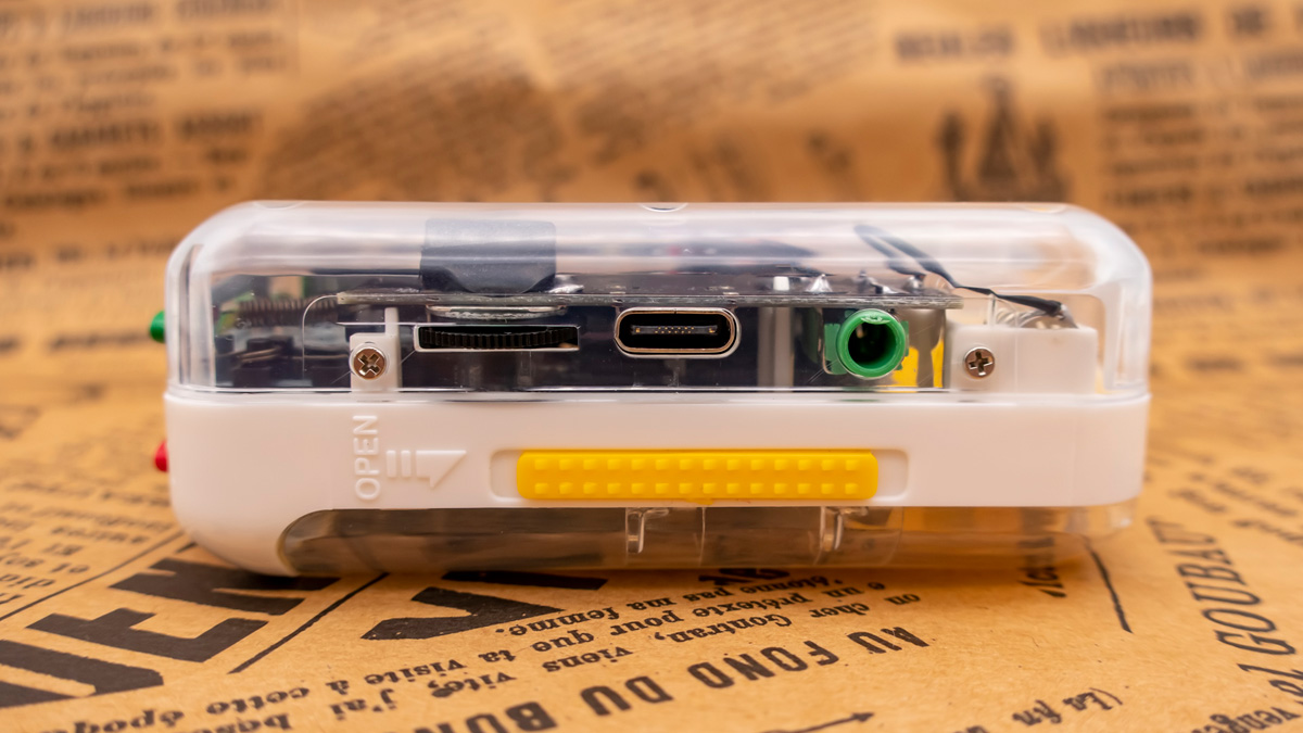 カセットテープ USB MP3 変換プレーヤー CASSETTE TO MP3 CONVERTER