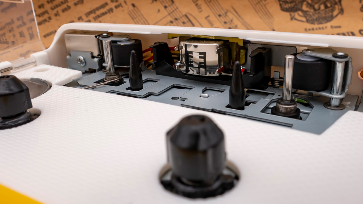 カセットテープ USB MP3 変換プレーヤー CASSETTE TO MP3 CONVERTER