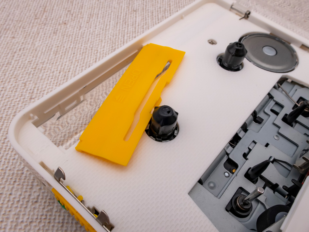 カセットテープ USB MP3 変換プレーヤー CASSETTE TO MP3 CONVERTER