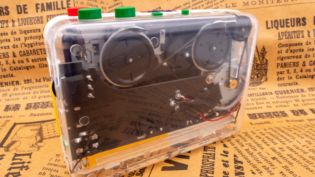 カセットテープ USB MP3 変換プレーヤー CASSETTE TO MP3 CONVERTER