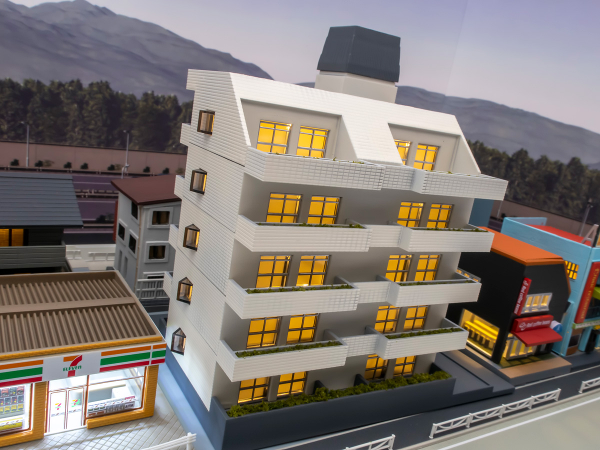 Nゲージ】TOMIXマンションの塗装を終えたので電飾化しました！ - かわ