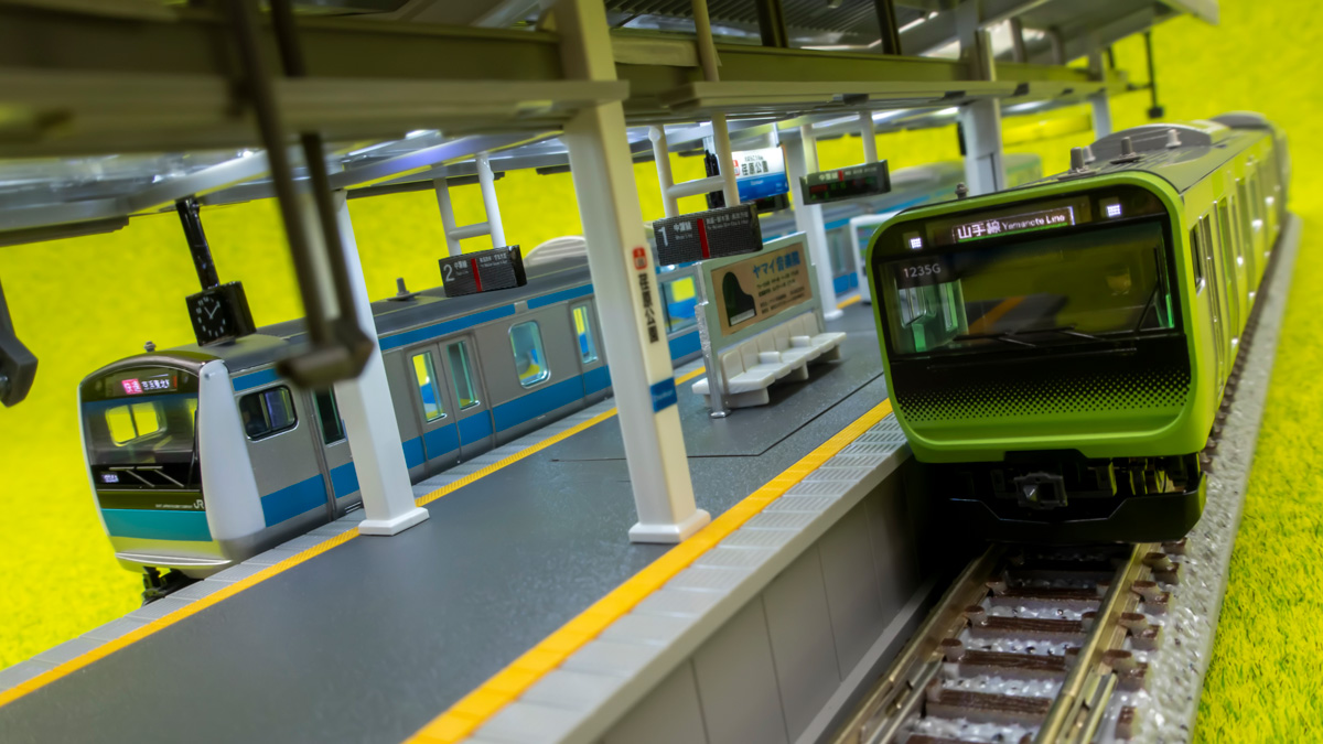 Nゲージ】KATOの島式近郊型ホームDXを購入。TOMIXの近郊型との違いを