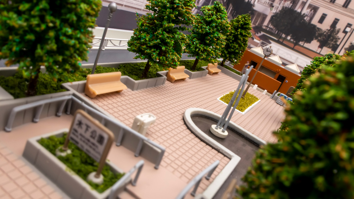 Nゲージ KATOの公園に街路樹を植林