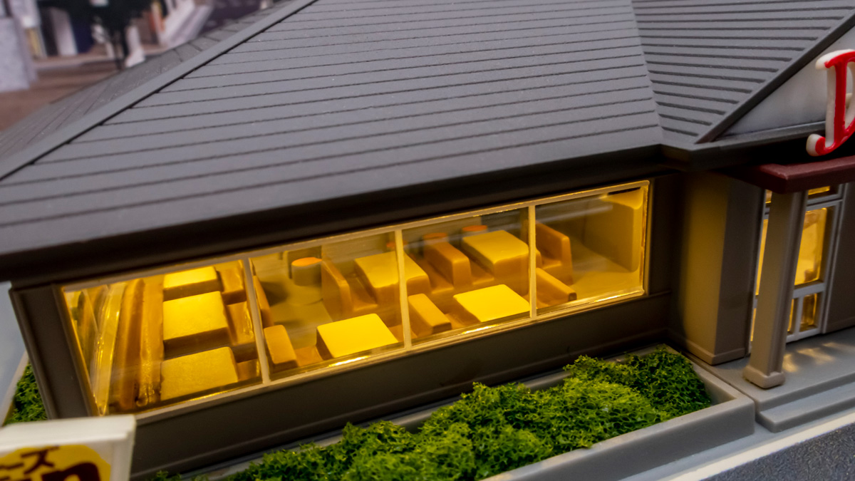 Nゲージ KATO ファミリーレストラン デニーズ 塗装