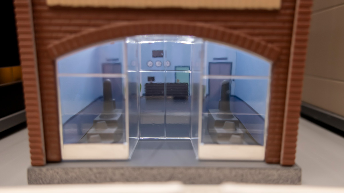 Nゲージ TOMIX 商業ビル ABC 塗装 電飾