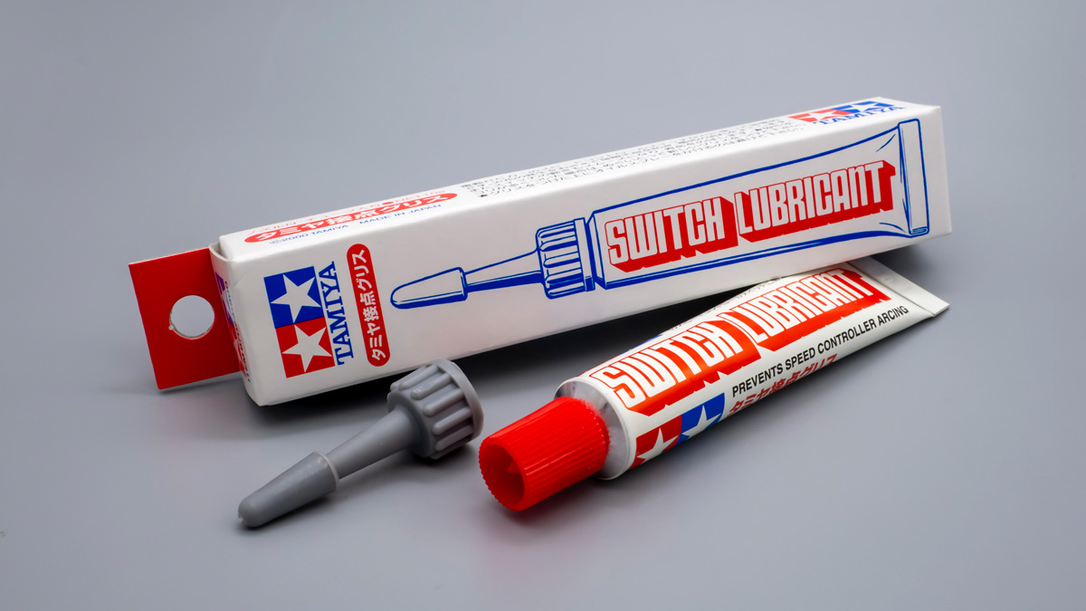 Nゲージの車両重量を増やして室内灯のちら付きを抑える