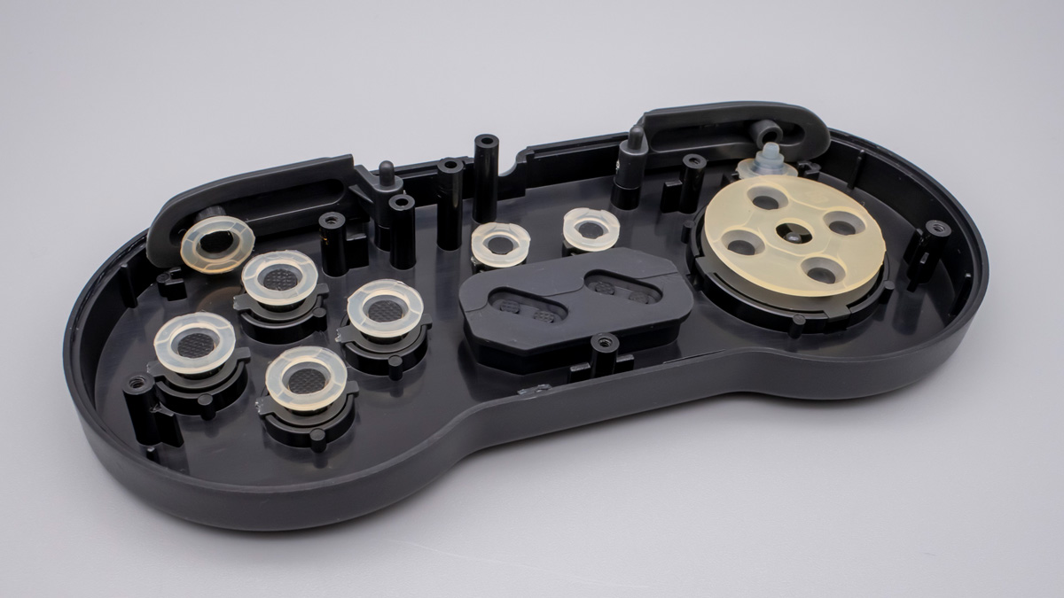 エレコム レトロ風USBゲームパッド JC-U1608T