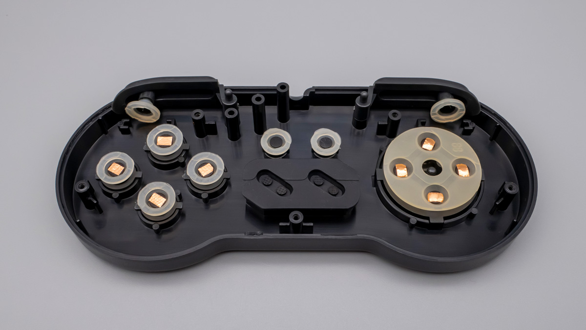 エレコム レトロ風USBゲームパッド JC-U1608T