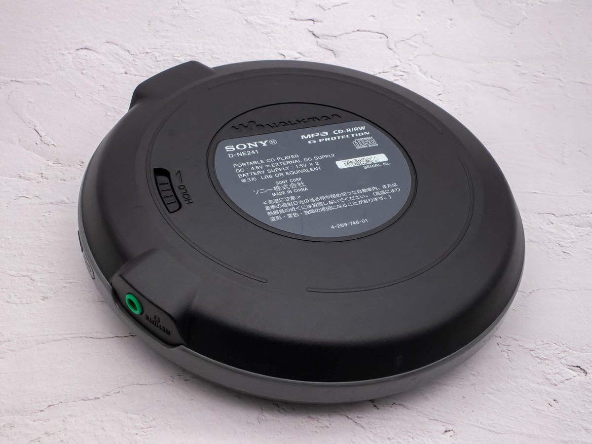 SONY CDウォークマン D-NE241