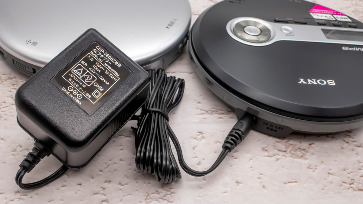 SONY CDウォークマン D-NE241