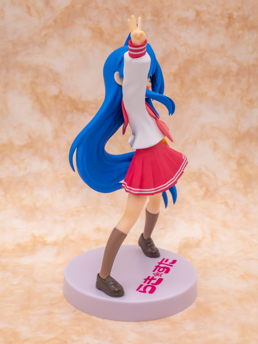 らき☆すた「泉こなた」のプライズフィギュアがフリューから出たので