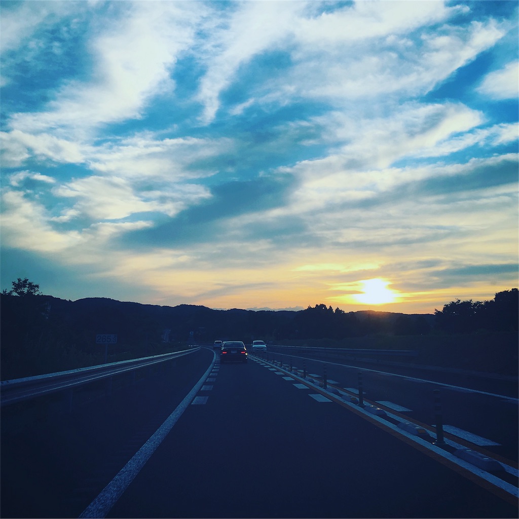 f:id:kawasek:20180604232136j:image f:id:kawasek:20180604232136j:image