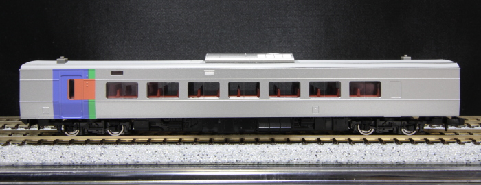 TOMIX キハ261系HETロゴセットを買ってみた - 川崎鶴見鉄道録