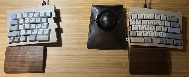 MD600 ALPHA BT Rhino 分割キーボード