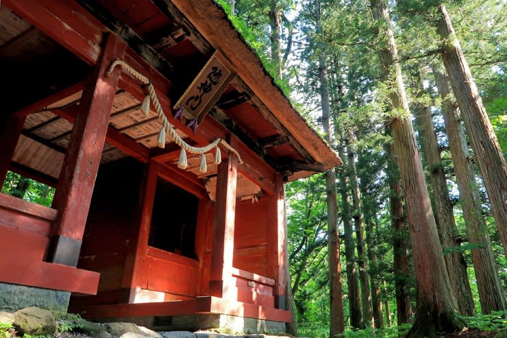 戸隠神社奥社・八水神の滝 】 長野県長野市 - 滝と渓谷